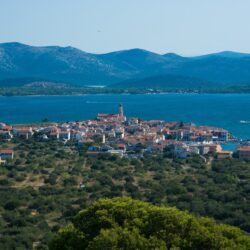 Chorvatsko Murter Tiso pohled na město